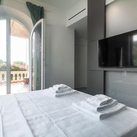 Casavostra Al Parco Hotel Catania Bagian luar foto